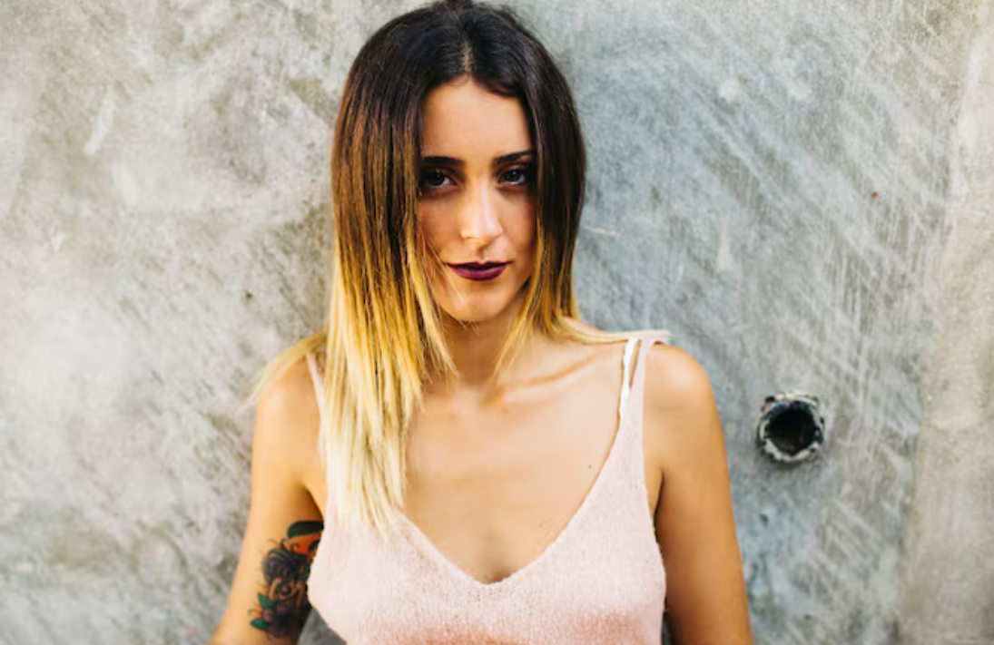 Athletic shemale fitness model